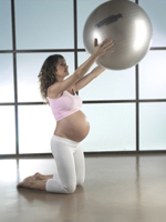 От чего защищают упражнения в период беременности?