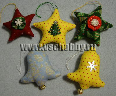 рождественские подвески сувениры нежние игрушки колокольчики и звездочки